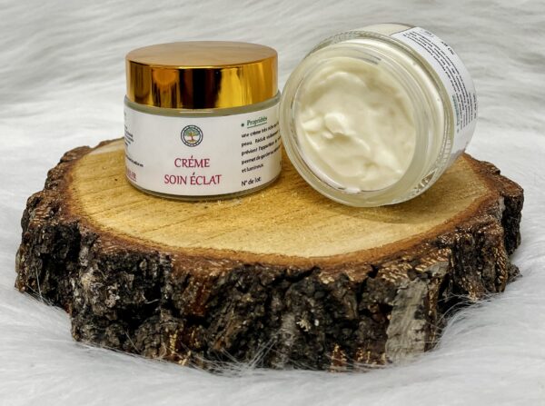 CREME SOIN ECLAT (anti-taches)